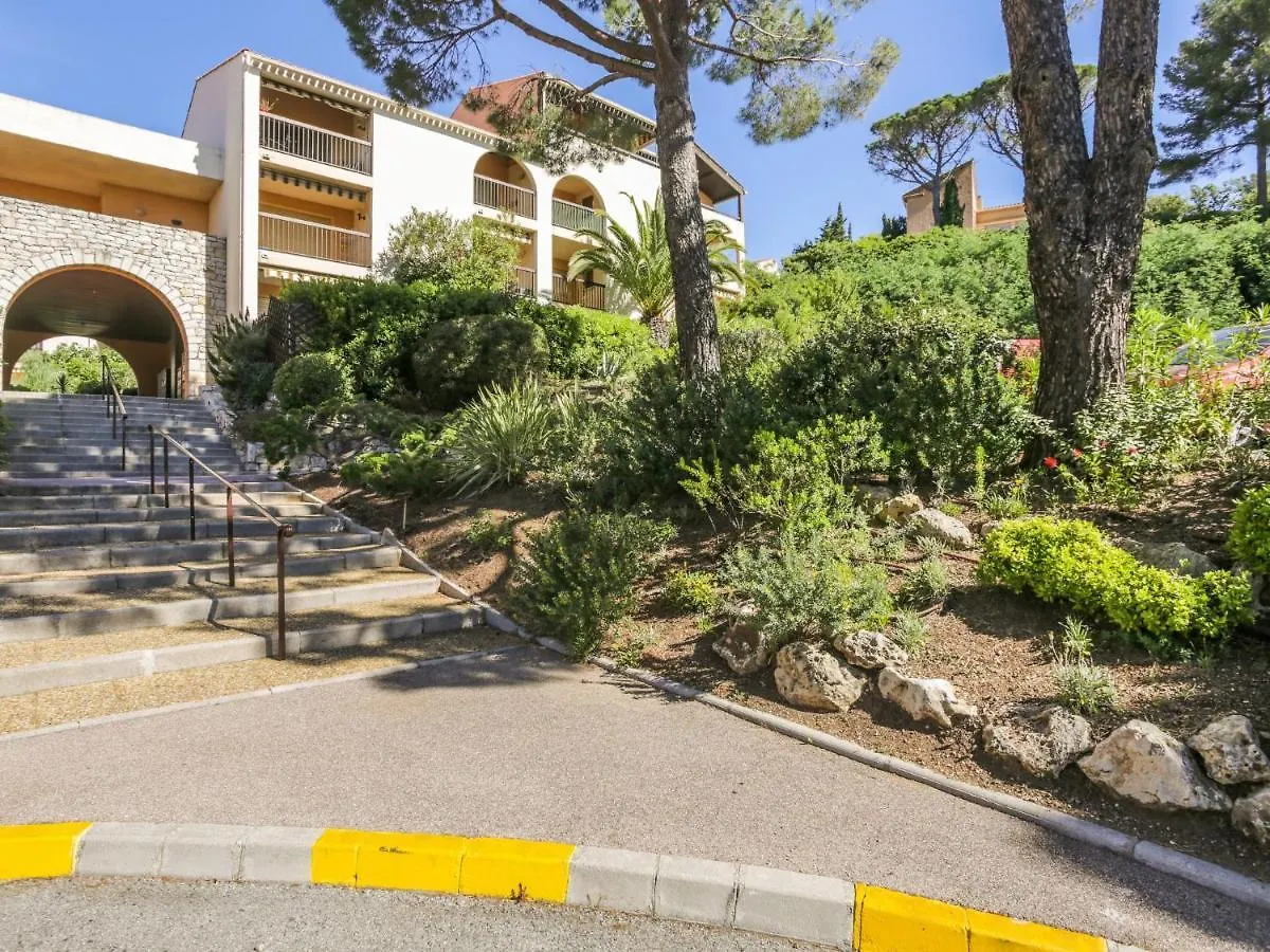 Apartment Le Domaine De La Gaillarde-17 By Interhome Les Issambres France